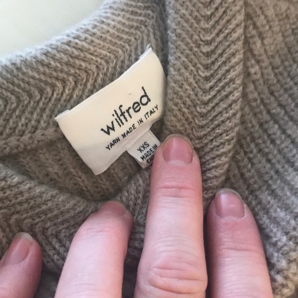 Wilfred palmier sweater size xxs in tan - Picture 3 of 7